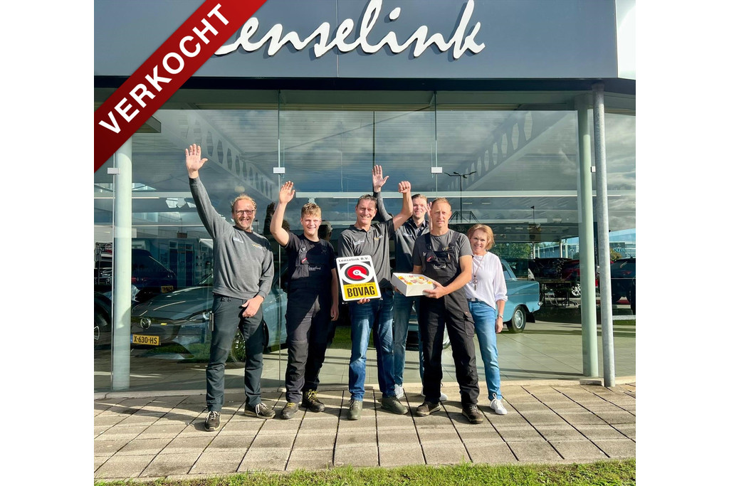 Mazda 2 1.5 e-SKYACTIV-G 90PK HOMURA | Dealeronderhouden | Origineel NL | Achteruitrij camera | Middenarmsteun | Fabr. garantie | Rijkla